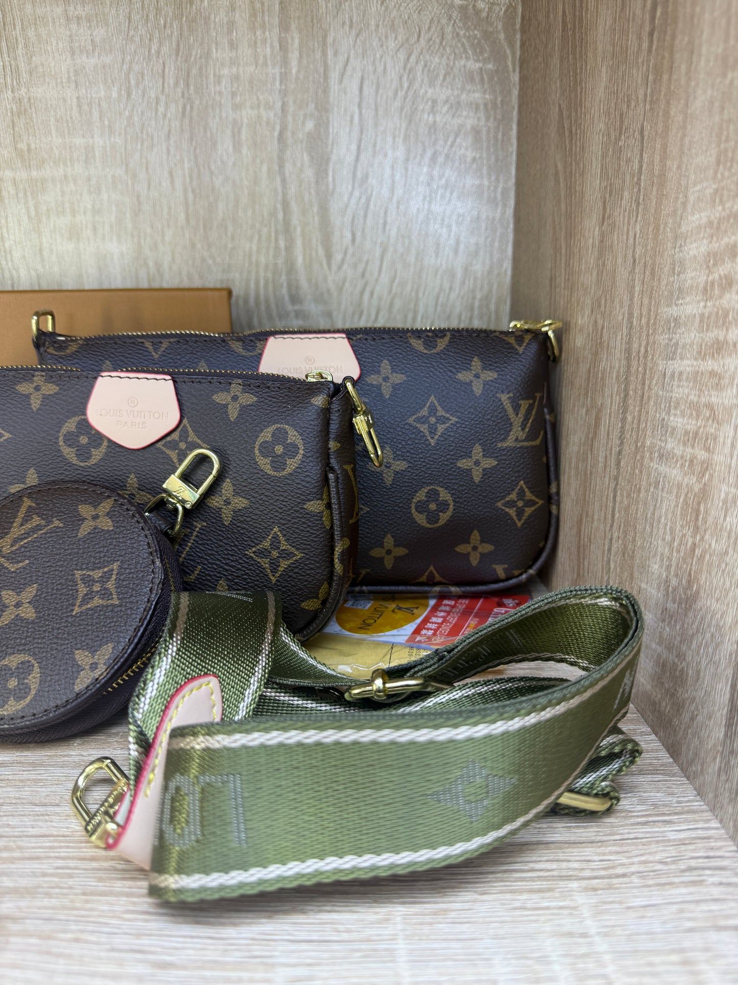 SAC LV FEMMES 3 PIECES
