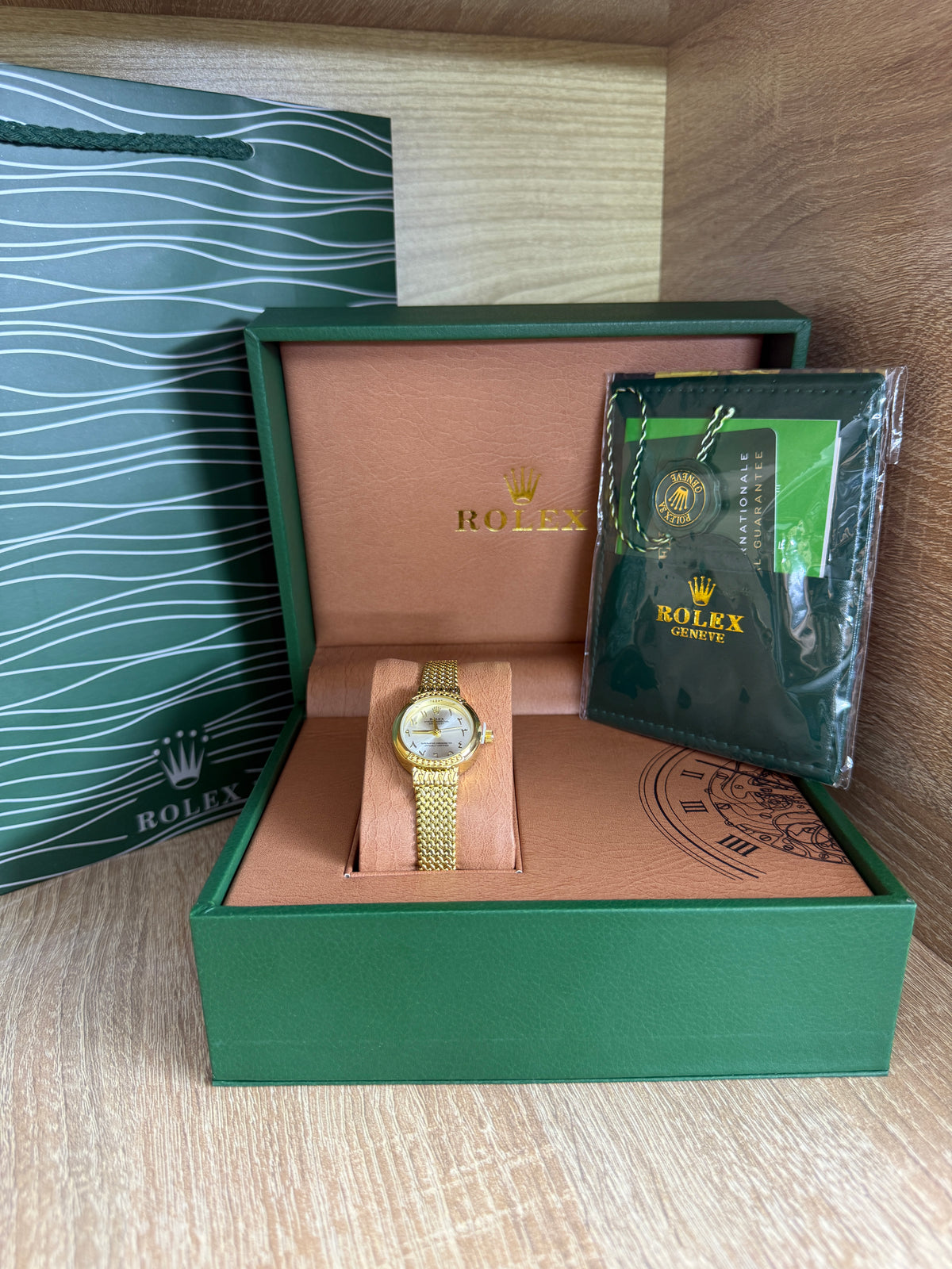 ROLEX FEMMES ARABIA GOLD AVEC COFFRET