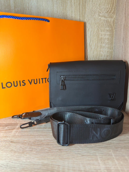 SAC LV HOMMES