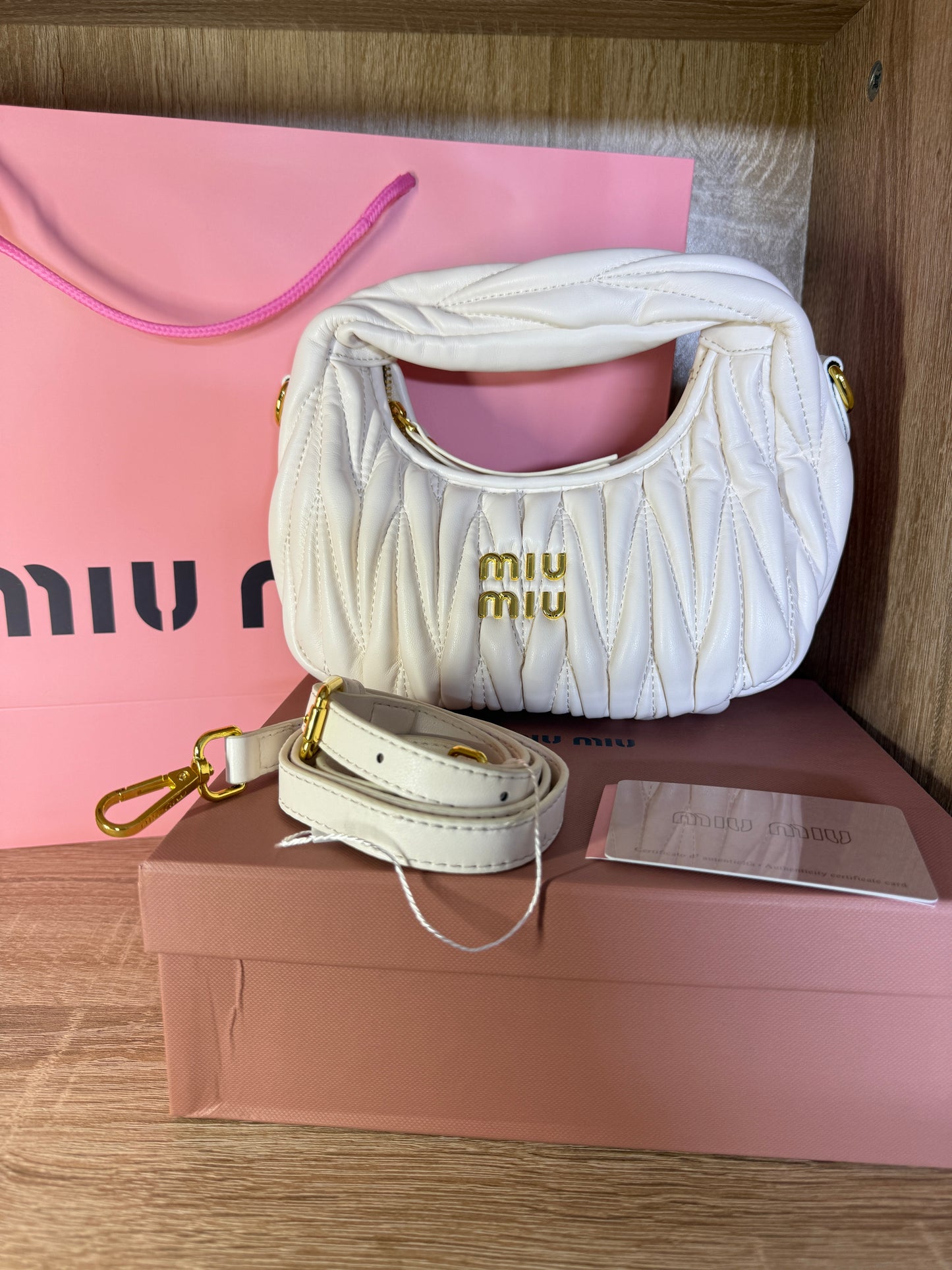 SAC MIU MIU MASTER QUALITÉ 43