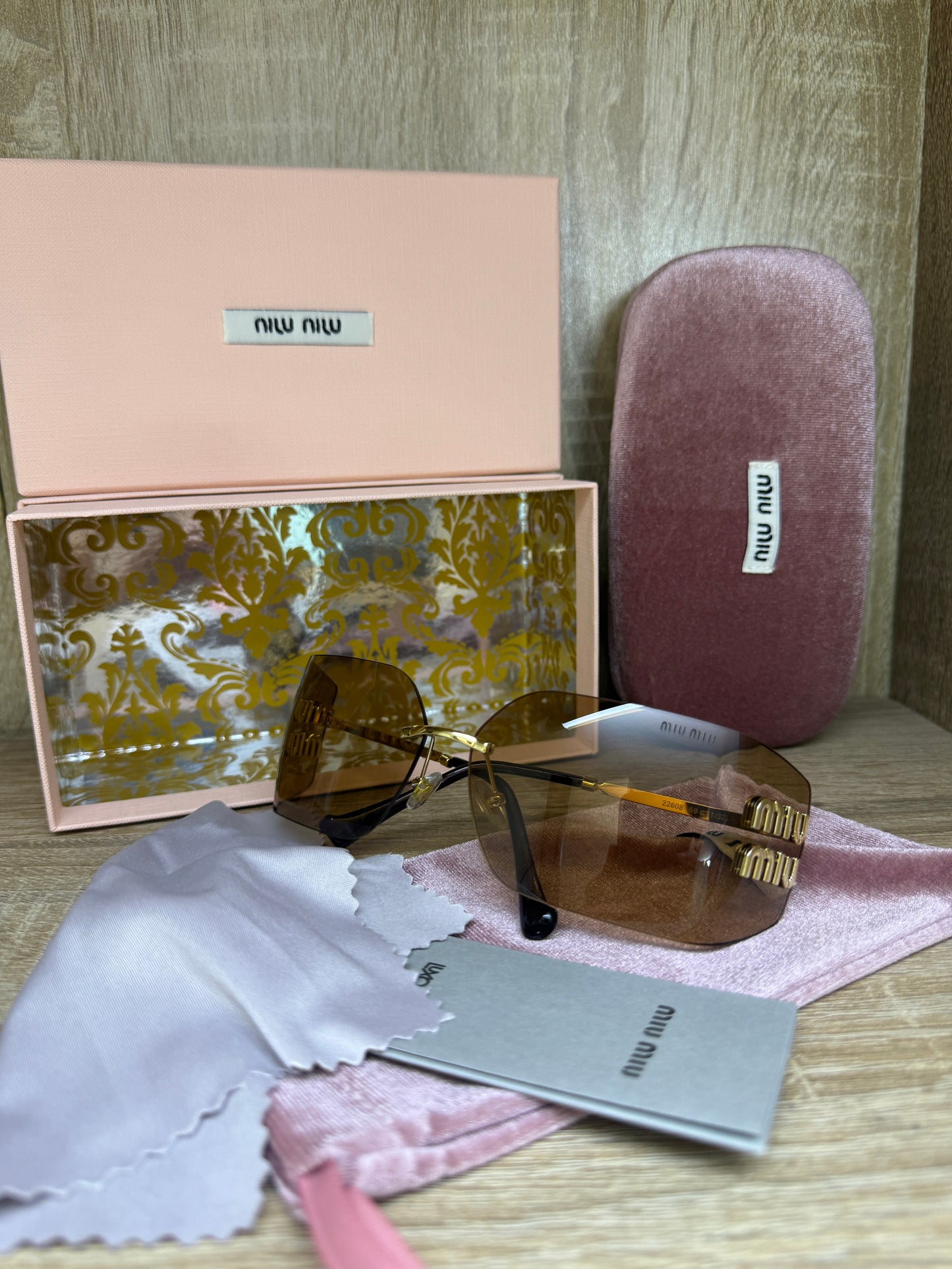 LUNETTES MIUMIU FEMMES 4 MARRON AVEC PACKAGING