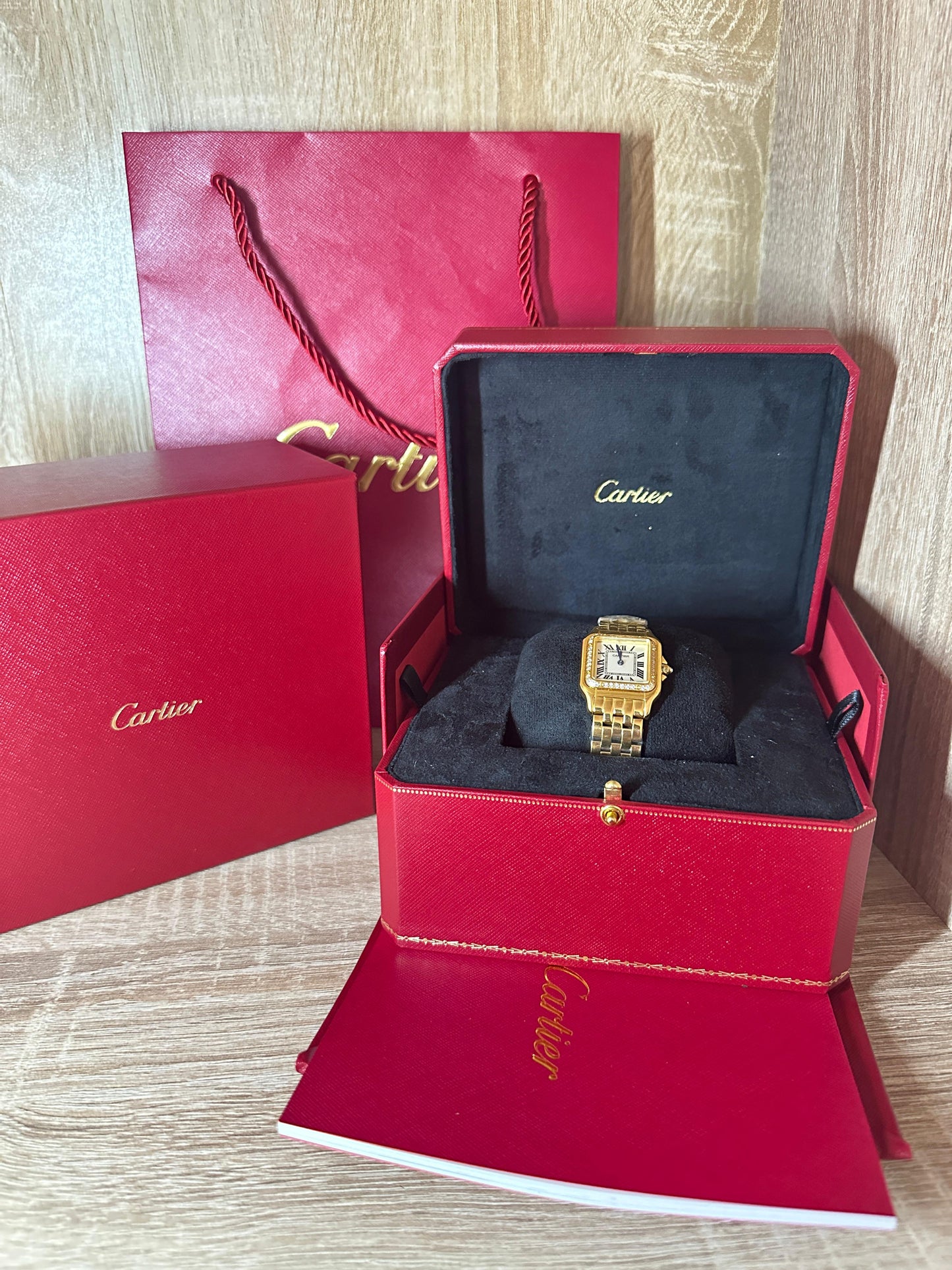 CARTIER FEMMES DIAMONDS MASTER QUALITÉ