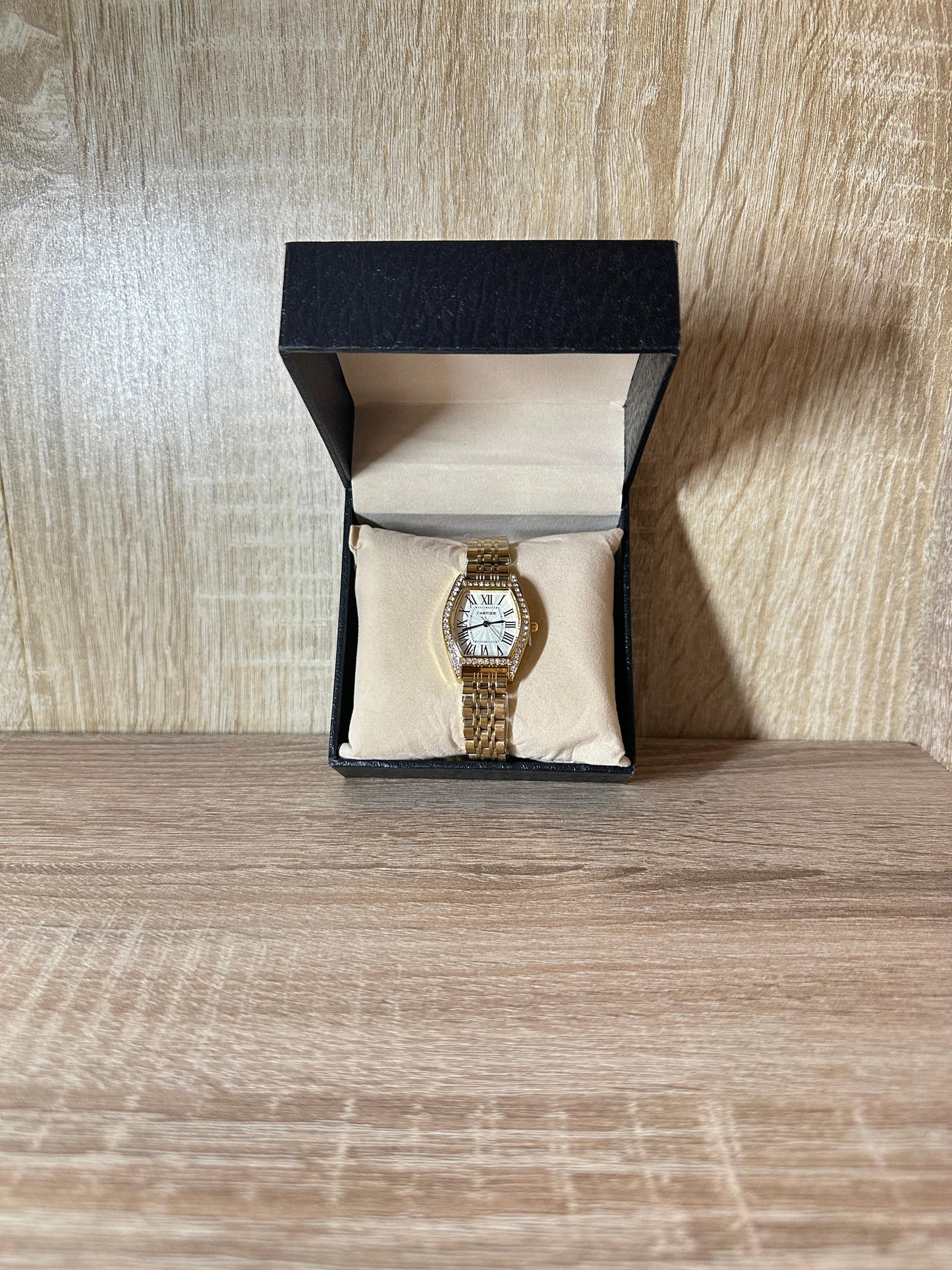 CARTIER RECTANGULAIRE DIAMONDS FEMMES BOITE SIMPLE