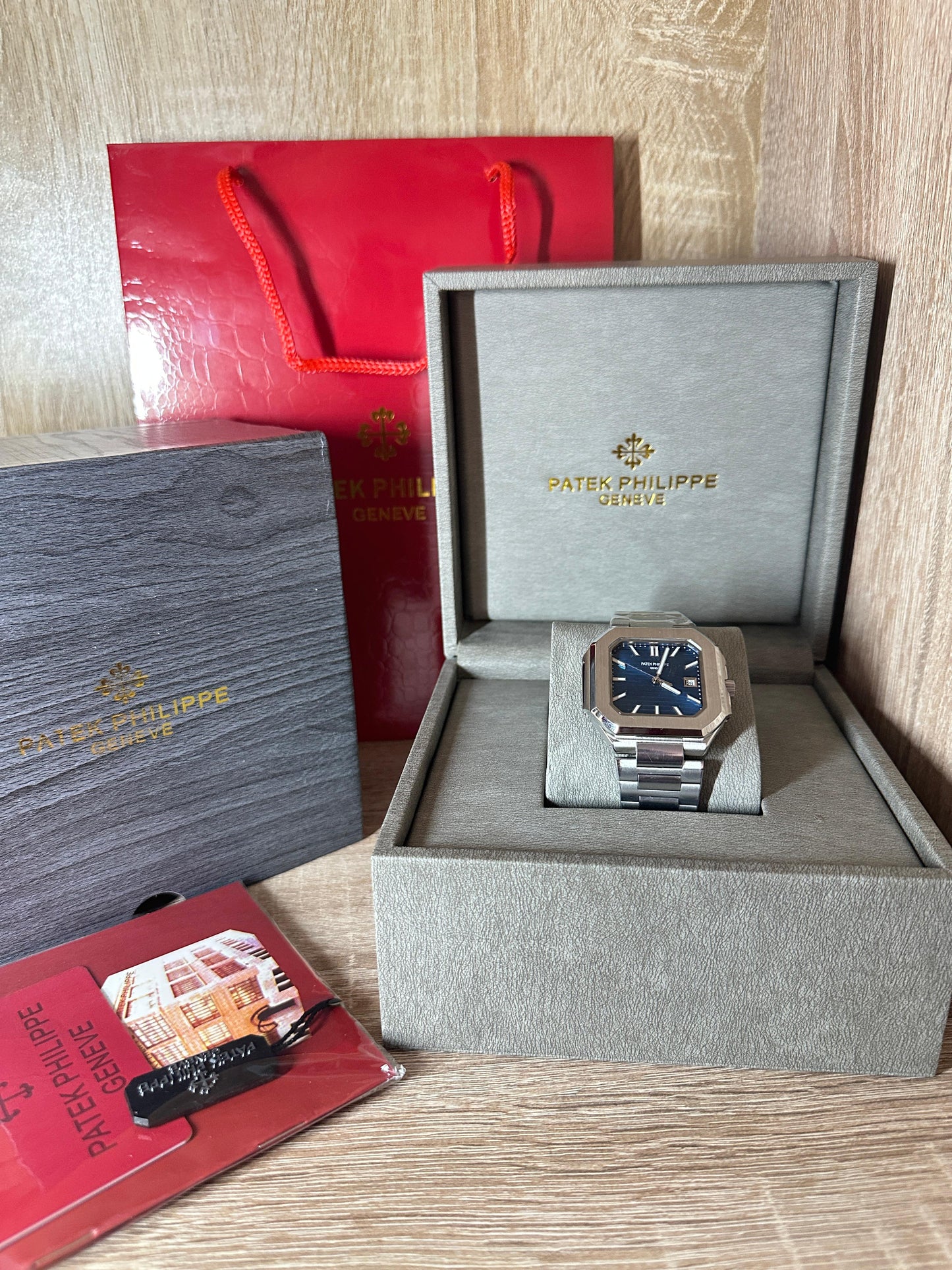 PATEK CARRE BLEU MASTER QUALITÉ