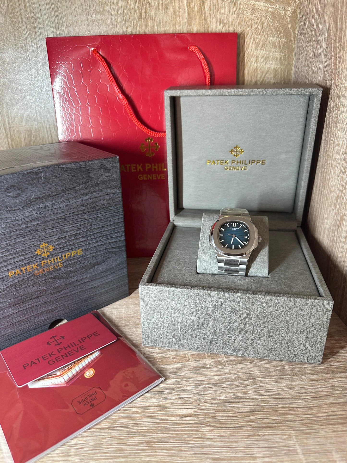 PATEK PHILIPPE MASTER QUALITÉ TABLEAU BLEU NUIT