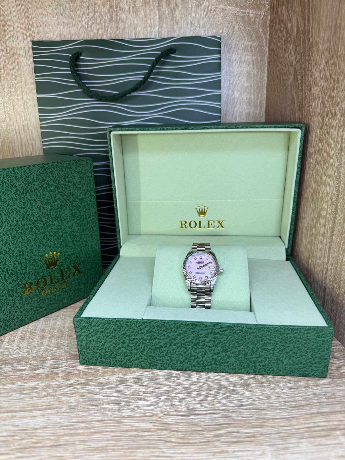 ROLEX FEMMES GRIS/ROSE DIAMONDS COFFRET