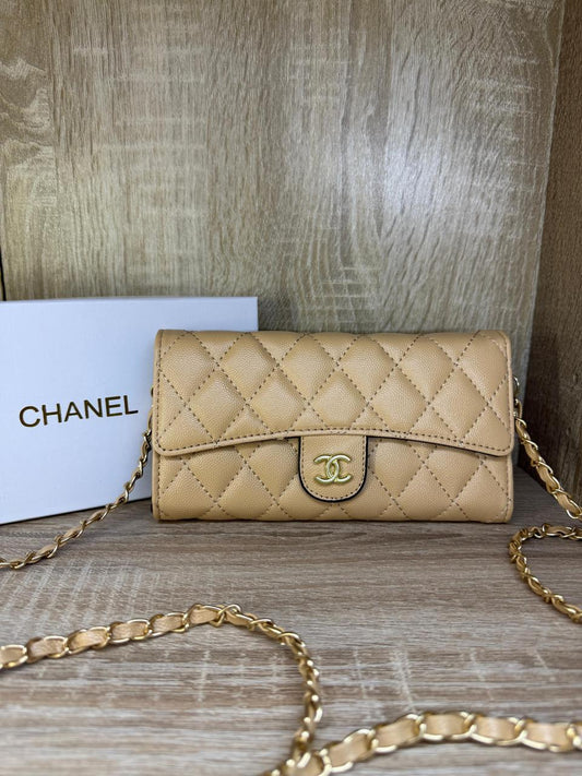 SAC POCHETTE CHANEL AVEC BANDOULIÈRE BEIGE