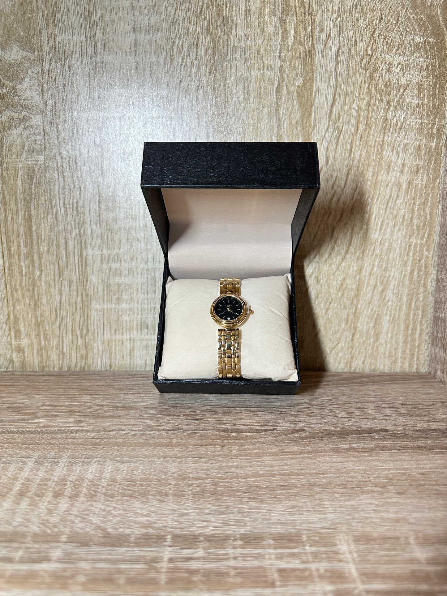TISSOT FEMMES BOITE SIMPLE